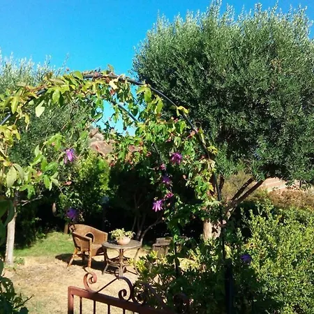 Ferienhaus Elisa, Holidays With Sea View Costa Rei